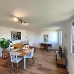 Apartment Chez Marie Et Ludovic *