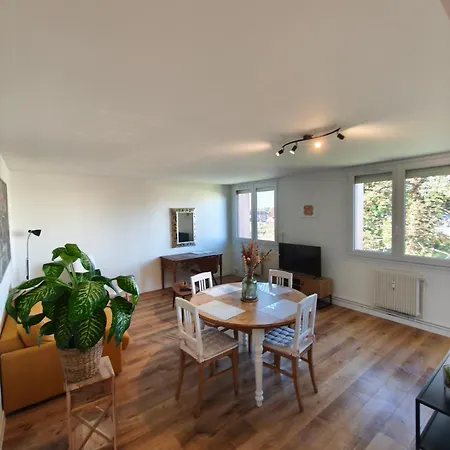 Lägenhet Chez Marie Et Ludovic